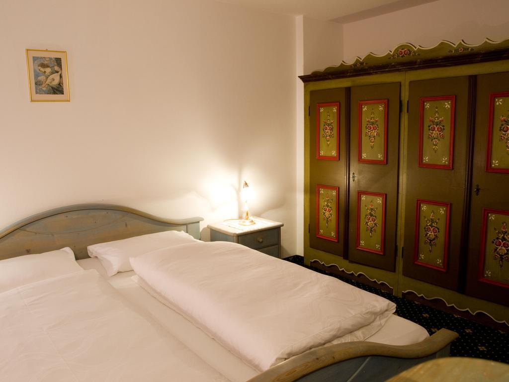 Hotel Olympia Селва ди Вал Гардена Стая снимка